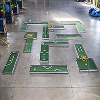 9 Hole Mini Golf